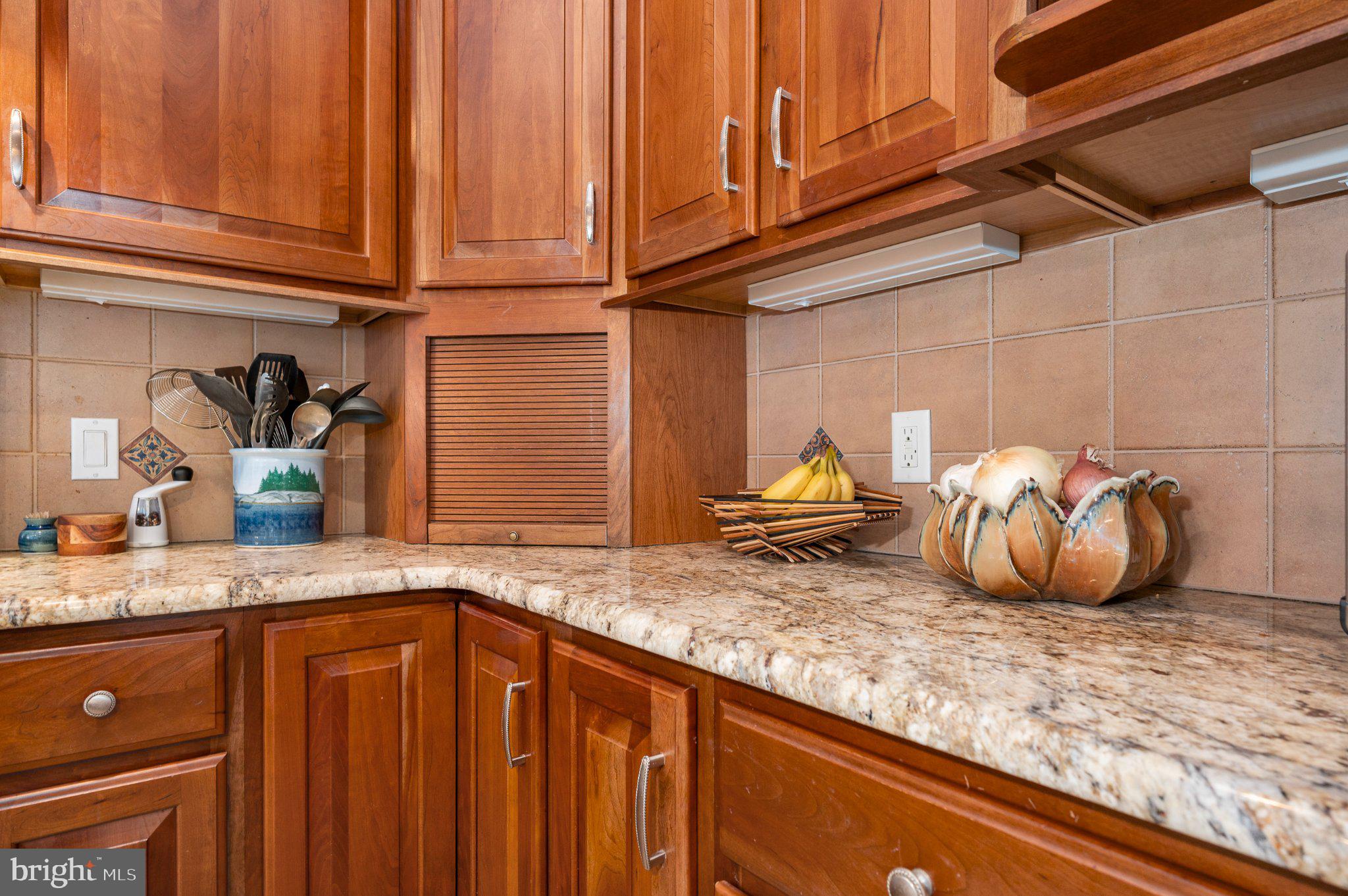 3015 Weaver Road Lititz, PA 17543 - Photo 11 of 46