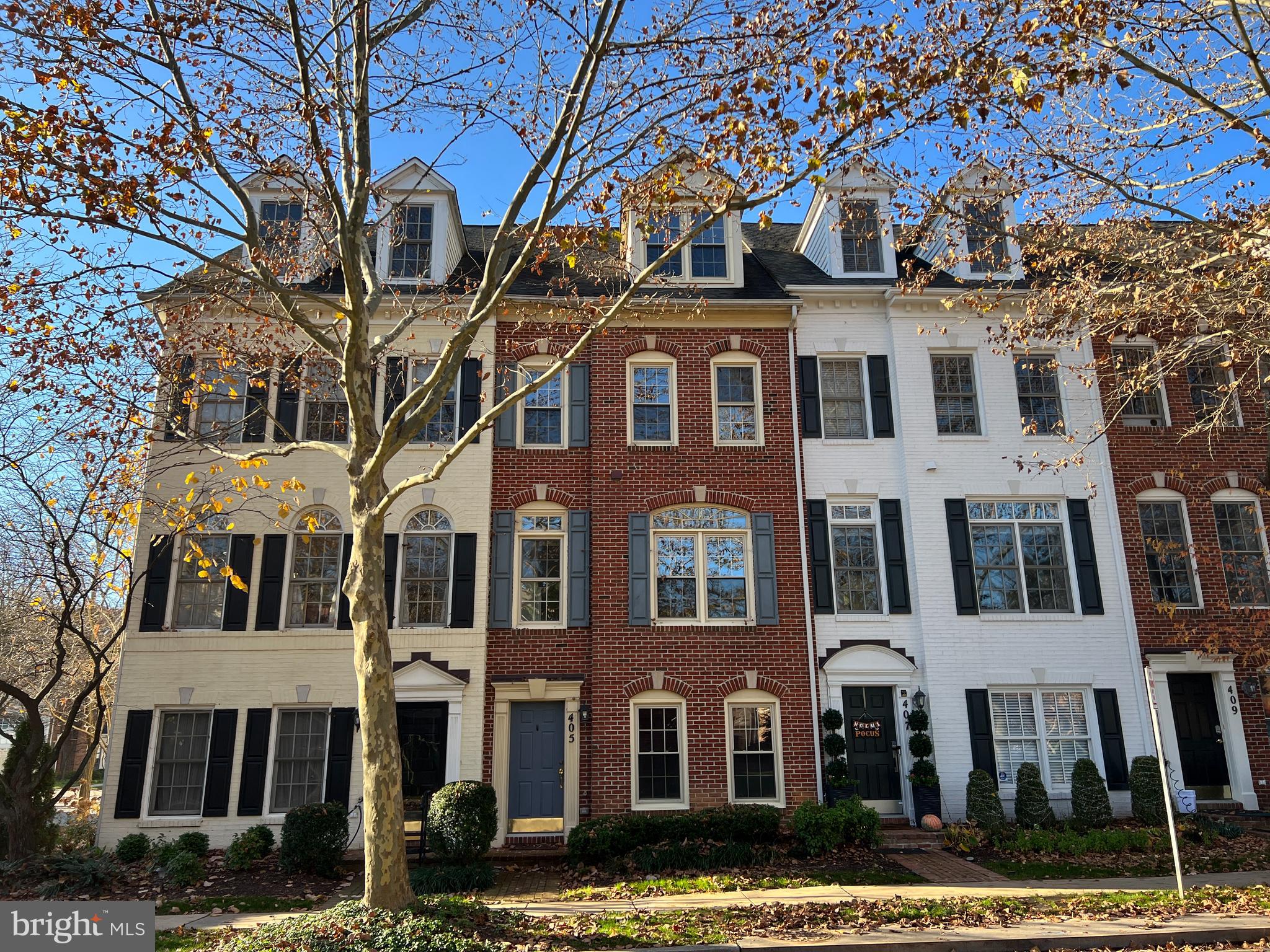 405 Oak Knoll Drive, Rockville, MD 20850 Compass