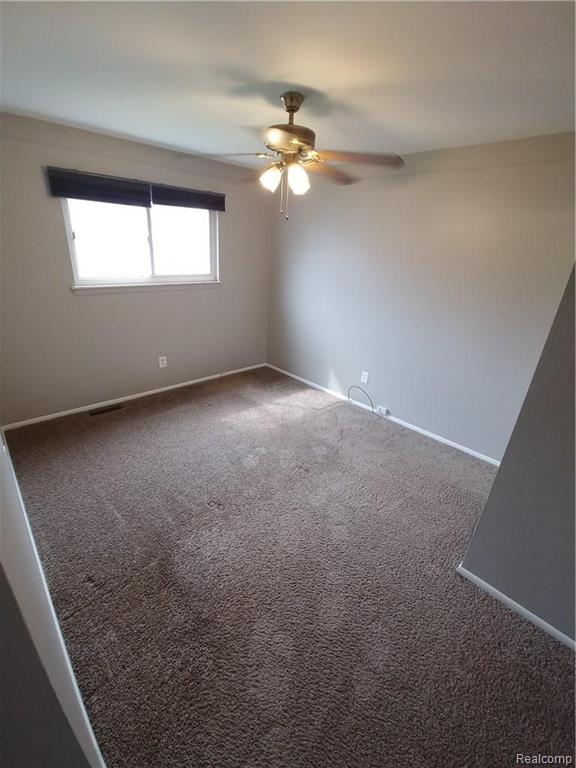 560 South Henry Ruff Road Westland, MI 48186 - Photo 9 of 18