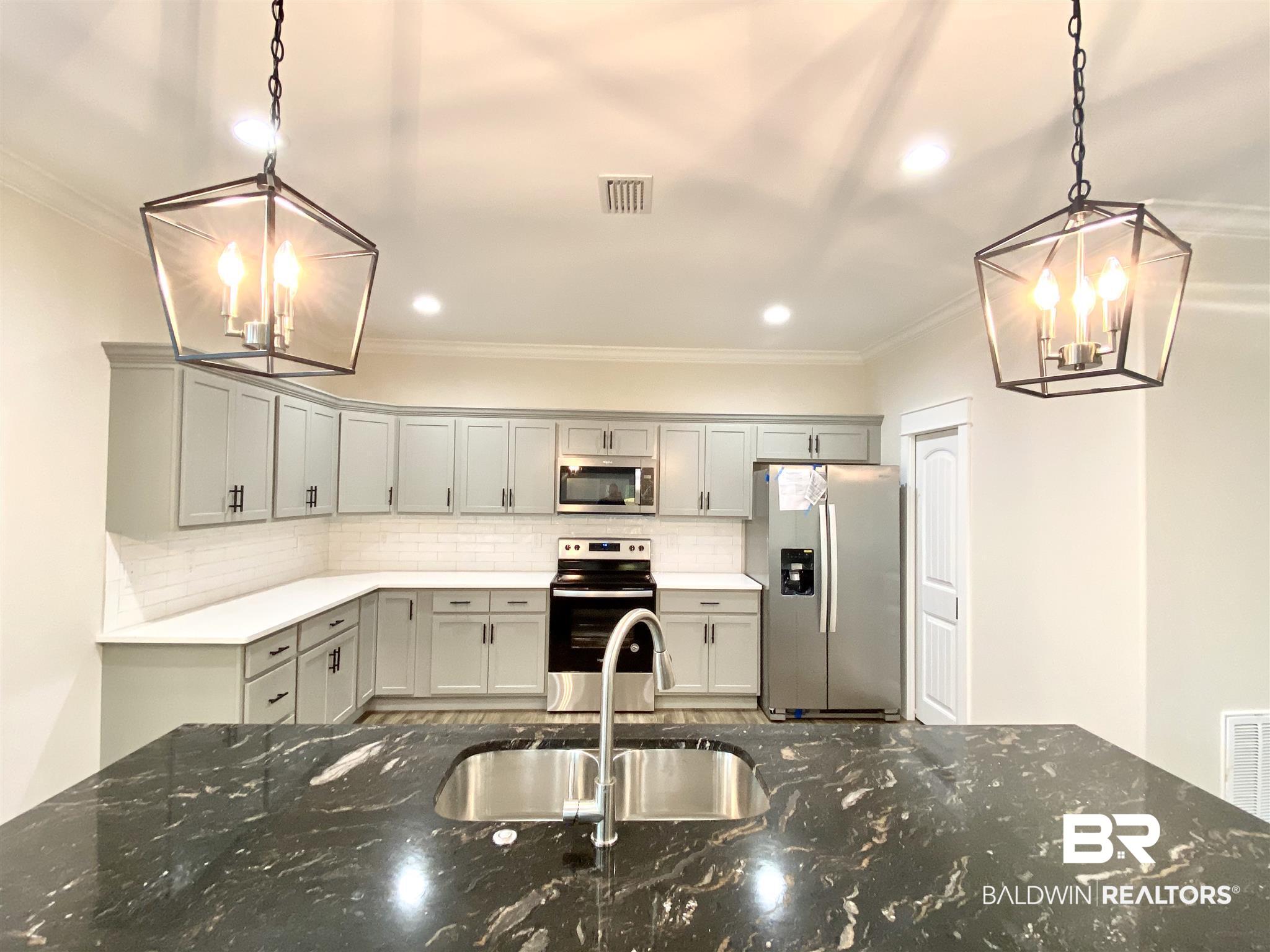 8125 Carmel Circle Foley, AL 36535 - Photo 17 of 31 Gallery Image 17