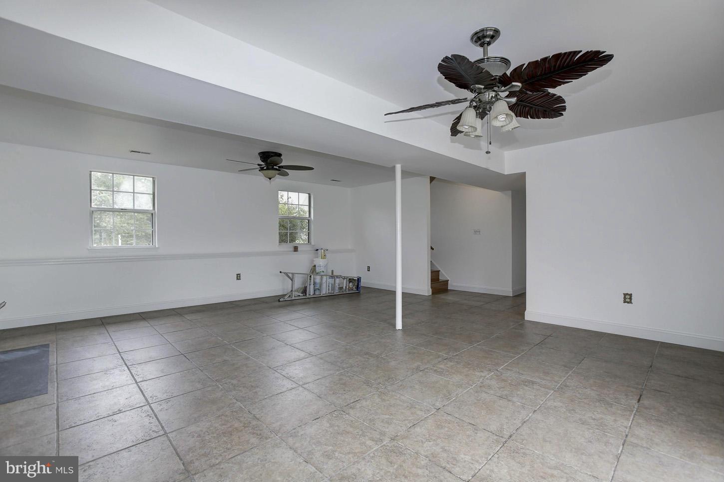 16 Indian Point Road Stafford, VA 22554 - Photo 15 of 25 Family Room