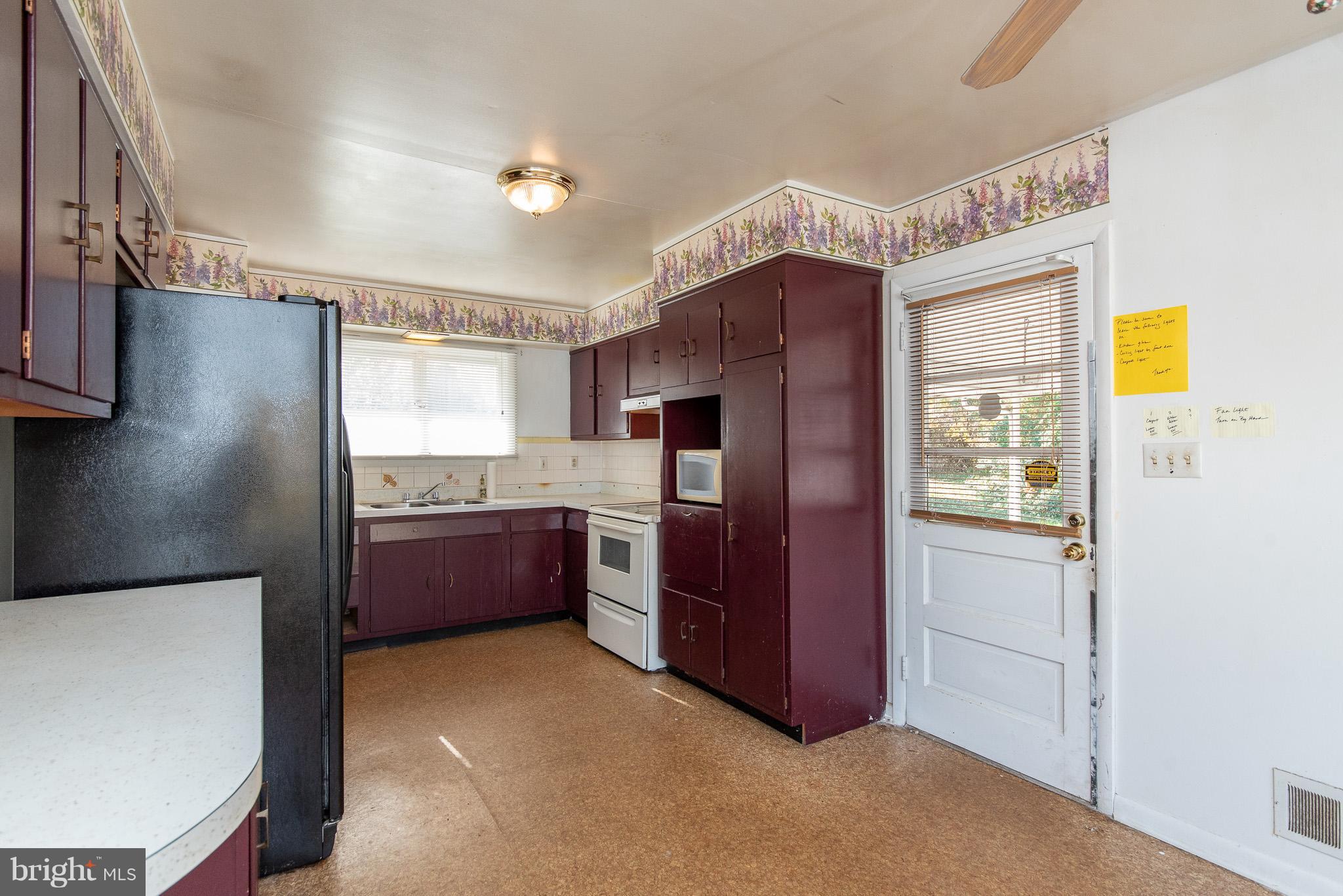 1716 Hanson Road Edgewood, MD 21040 - Photo 5 of 33 Kitchen