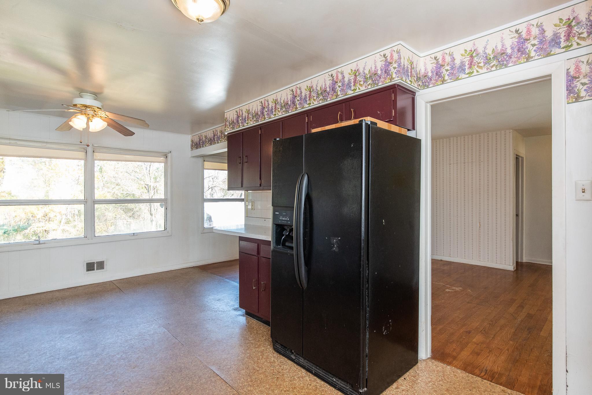 1716 Hanson Road Edgewood, MD 21040 - Photo 9 of 33 Kitchen