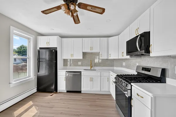 $4,150 | 18 Otis Street, Unit 3, Somerville, MA 02145