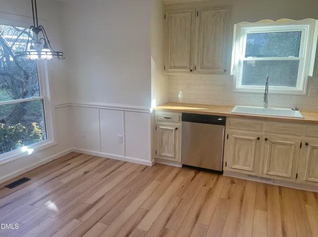 $325,000 | 131 Clancy Circle, Cary, NC 27511