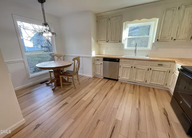 $325,000 | 131 Clancy Circle, Cary, NC 27511