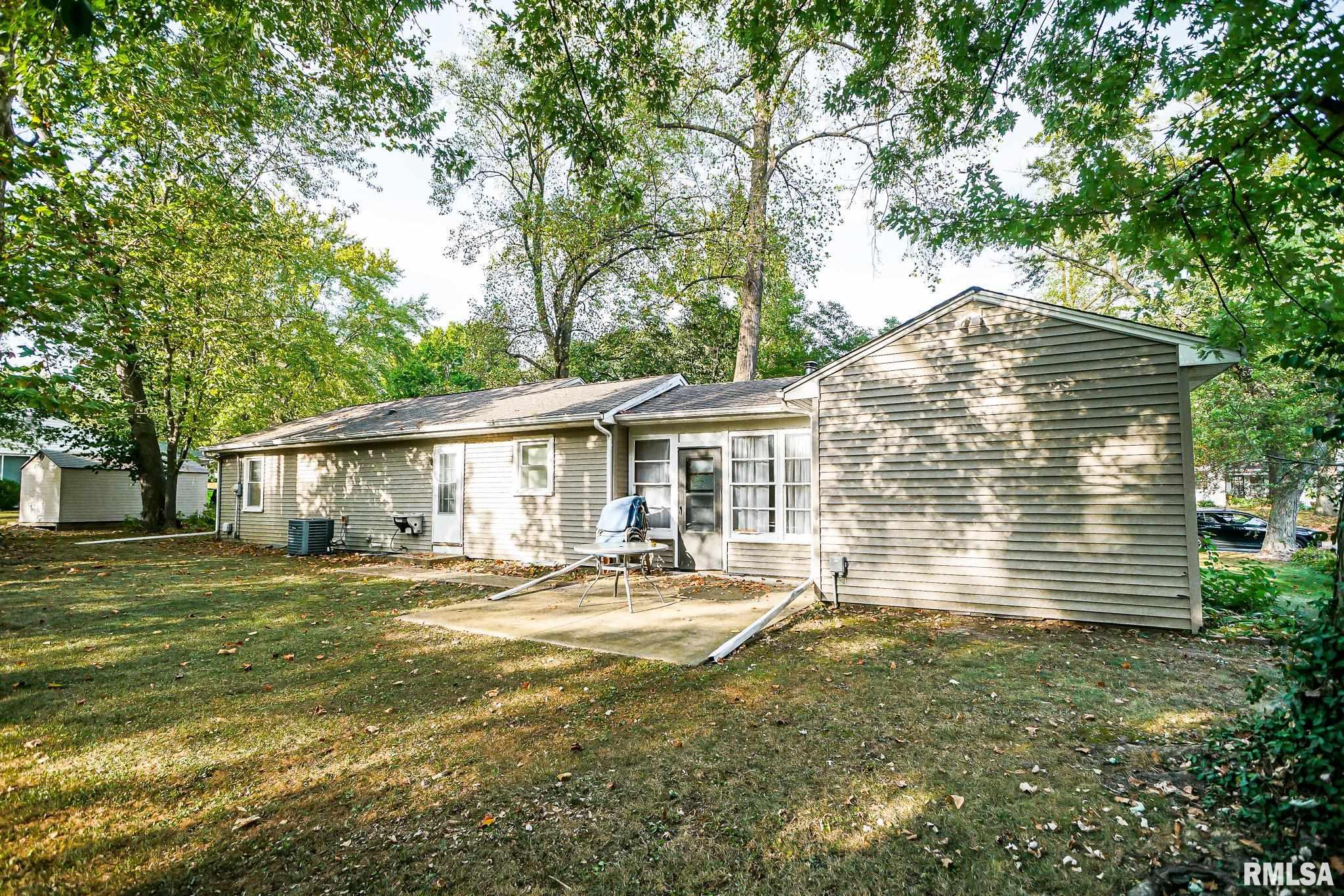 324 West Stonegate Road Peoria, IL 61614 - Photo 32 of 33 Gallery Image 32