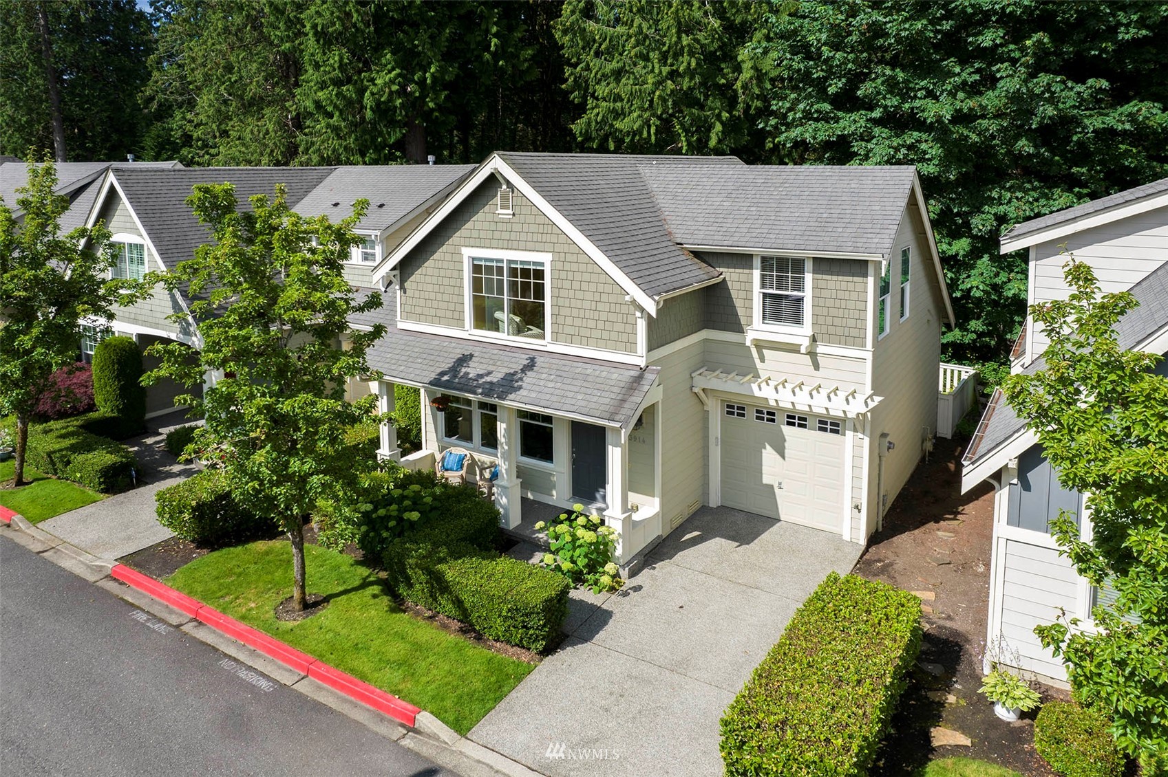 23914 33rd Drive Southeast Bothell, WA 98021 - Photo 26 of 28 a view of a yard in front of house