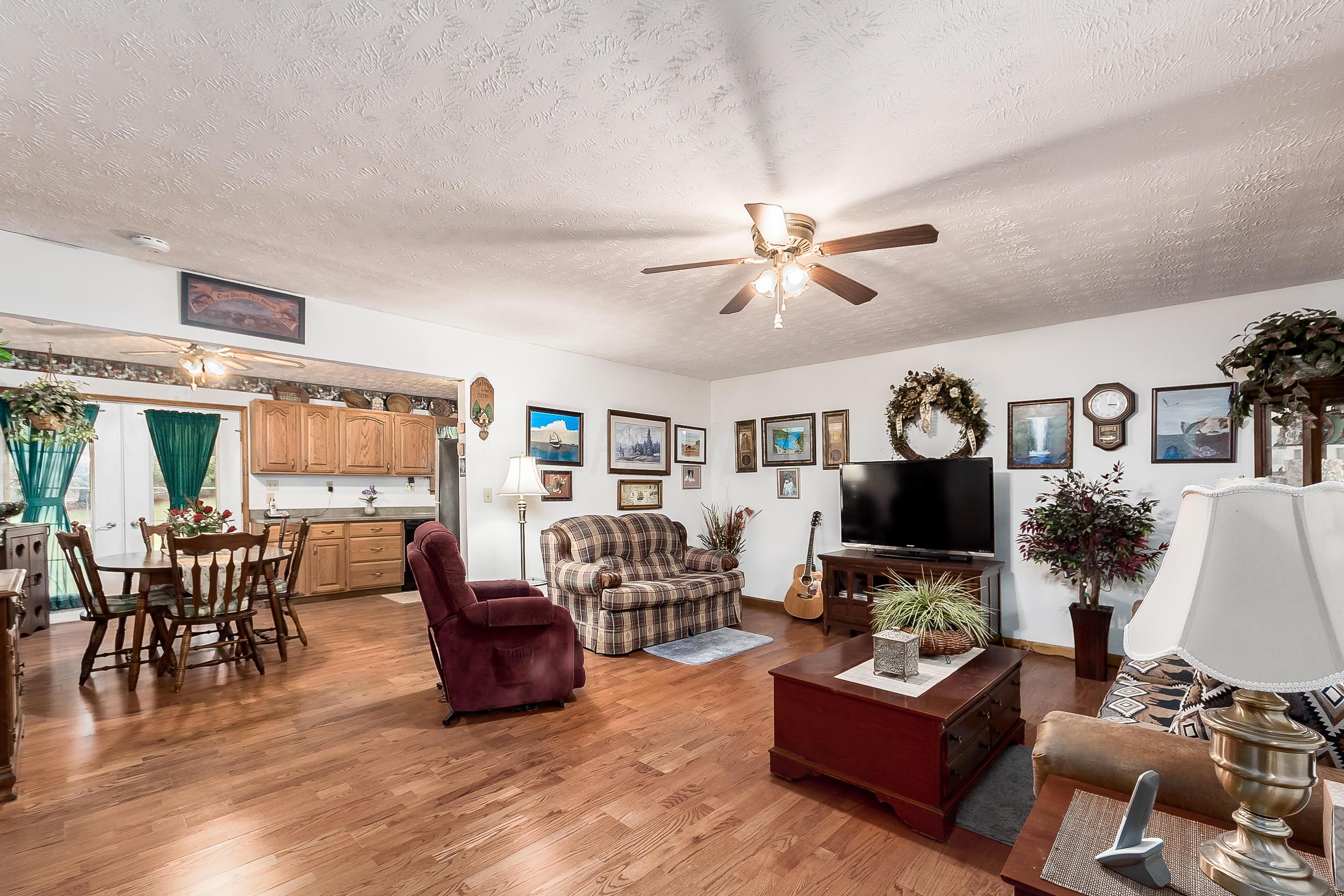 1220 Orr Road Chillicothe, OH 45601 - Photo 4 of 17