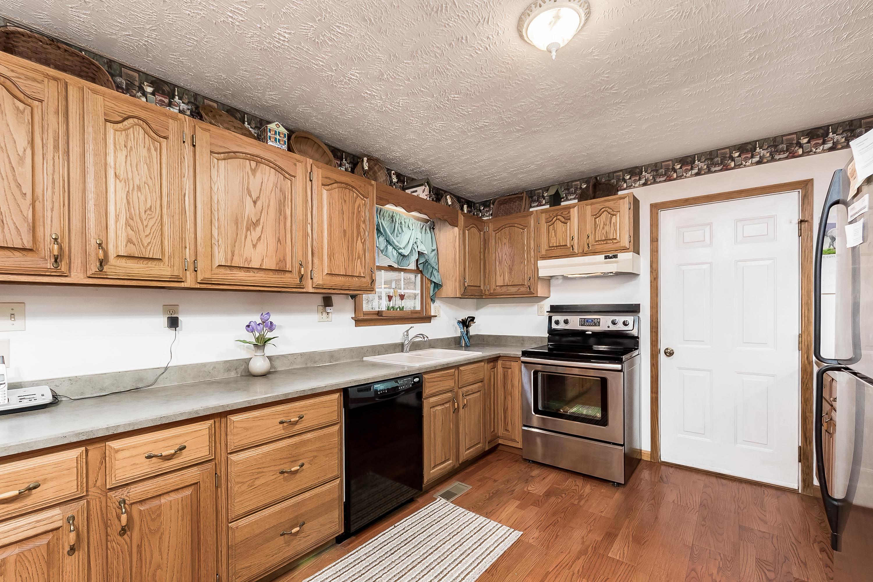 1220 Orr Road Chillicothe, OH 45601 - Photo 8 of 17