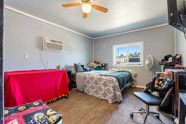 $335,000 | 1011 West 5th Avenue, Apache Junction, AZ 85120