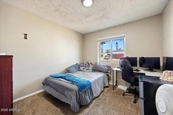 $335,000 | 1011 West 5th Avenue, Apache Junction, AZ 85120