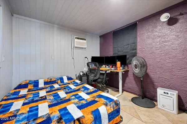 $335,000 | 1011 West 5th Avenue, Apache Junction, AZ 85120