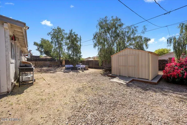 $335,000 | 1011 West 5th Avenue, Apache Junction, AZ 85120
