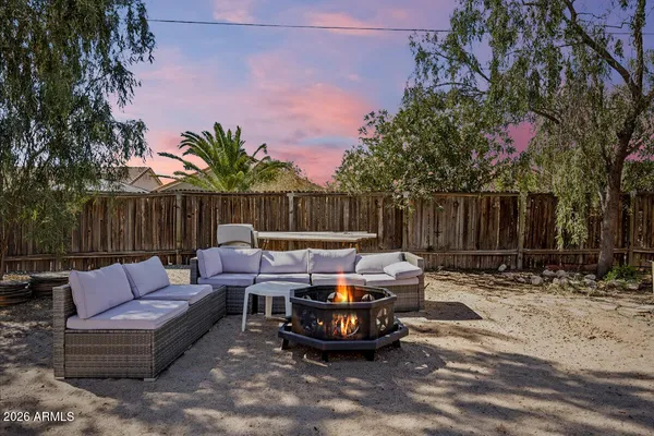 $335,000 | 1011 West 5th Avenue, Apache Junction, AZ 85120