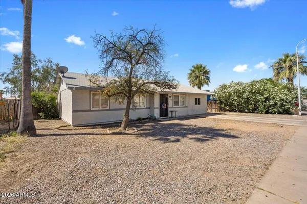 $335,000 | 1011 West 5th Avenue, Apache Junction, AZ 85120