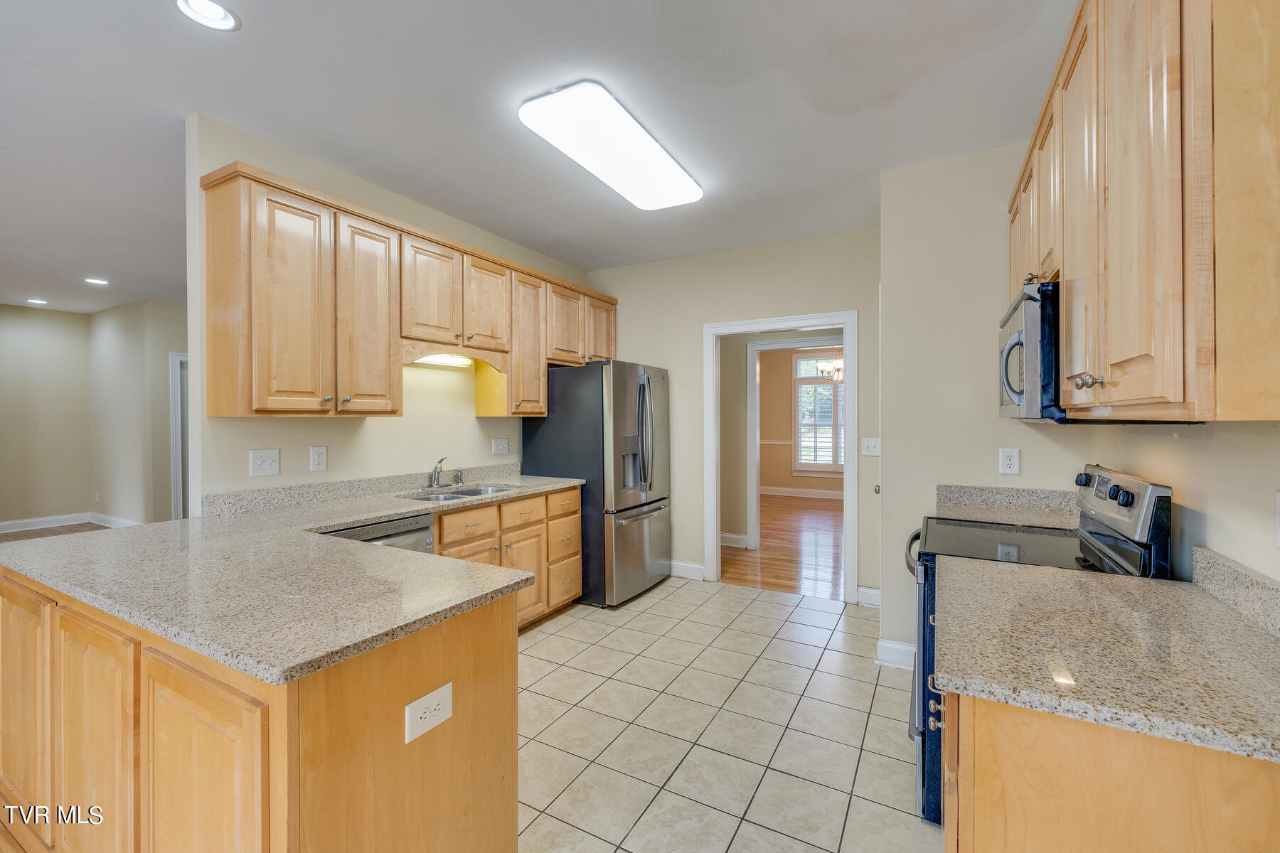 2913 Greenline Road Johnson City, TN 37604 - Photo 12 of 44 012