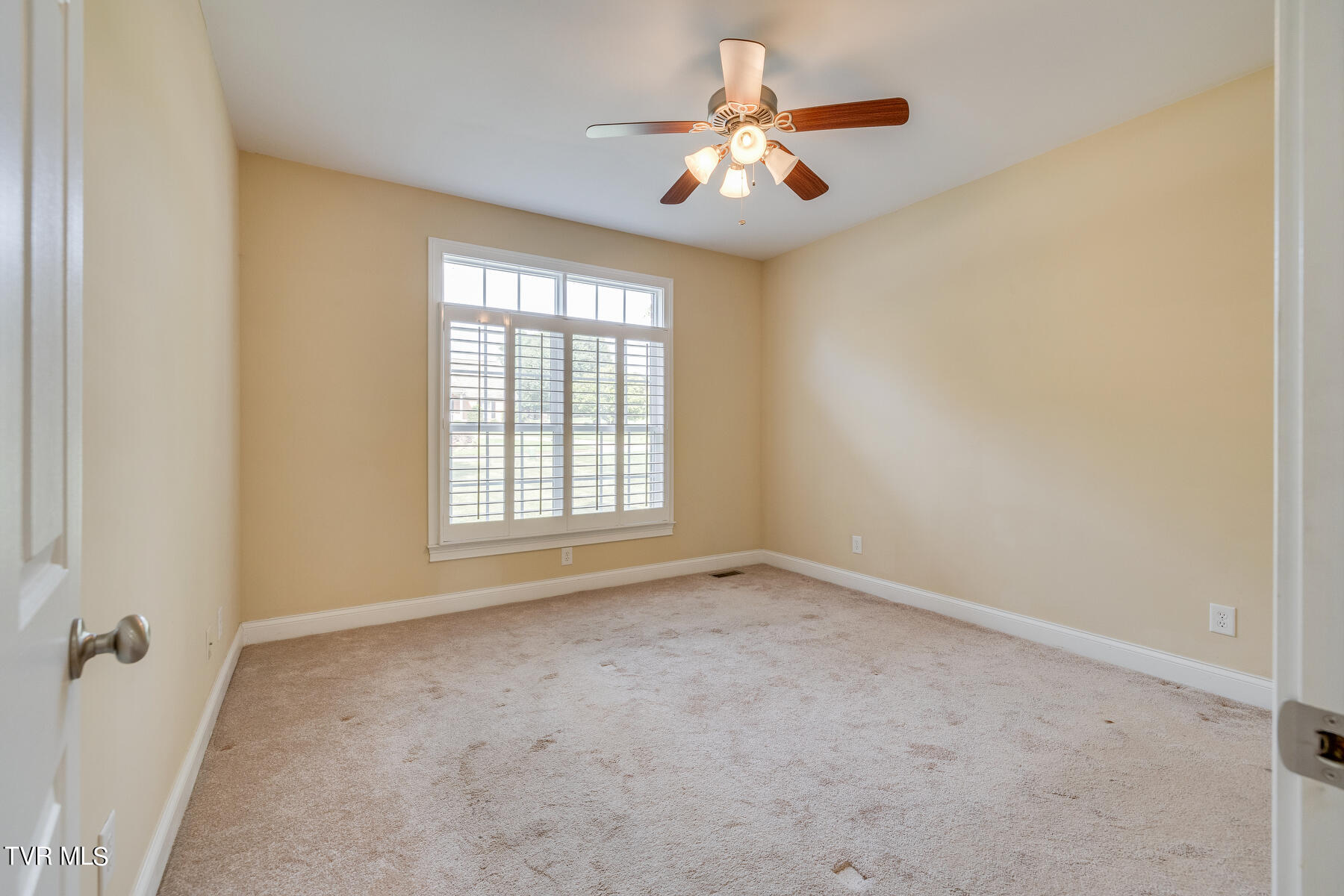 2913 Greenline Road Johnson City, TN 37604 - Photo 27 of 44 028