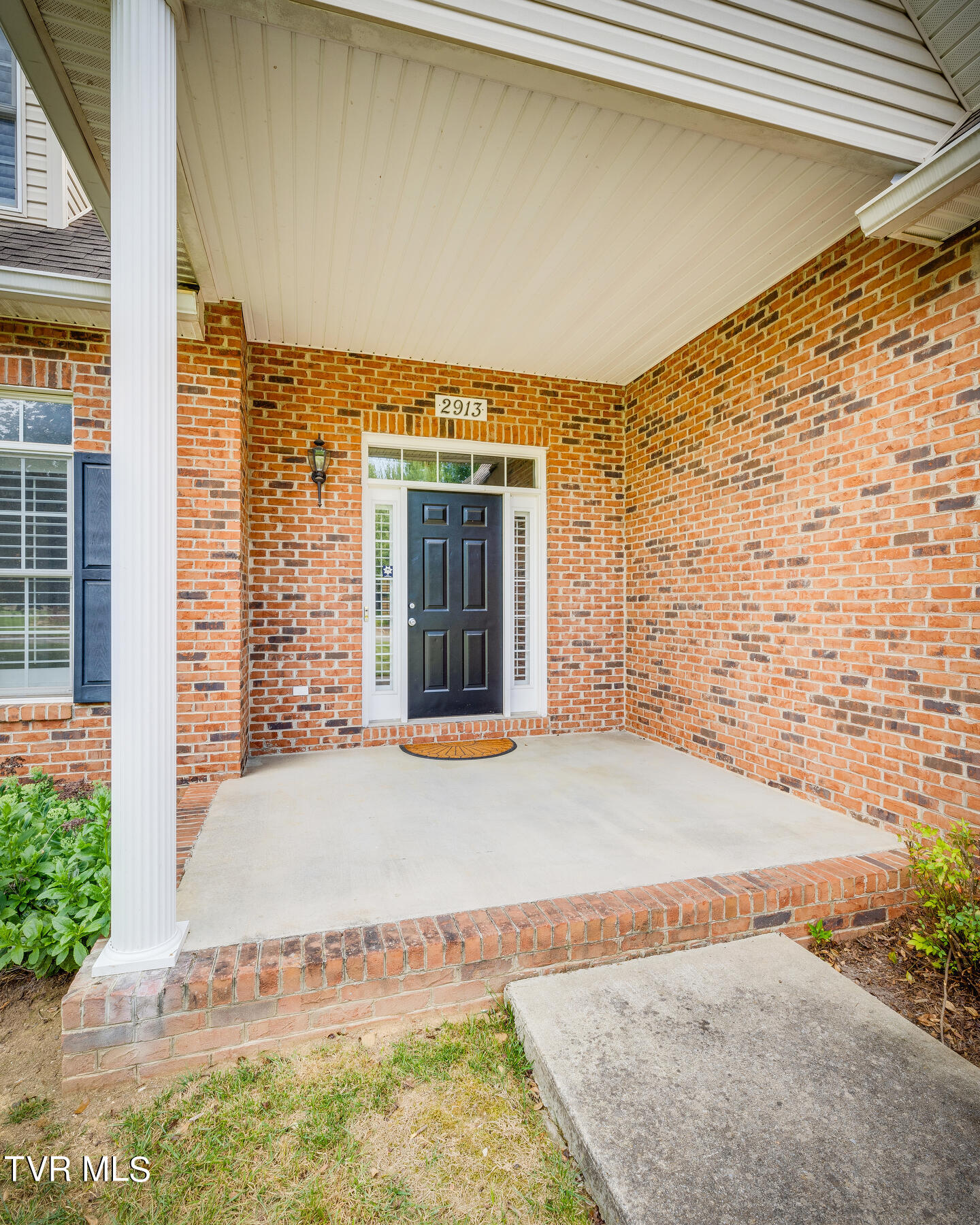 2913 Greenline Road Johnson City, TN 37604 - Photo 4 of 44 004