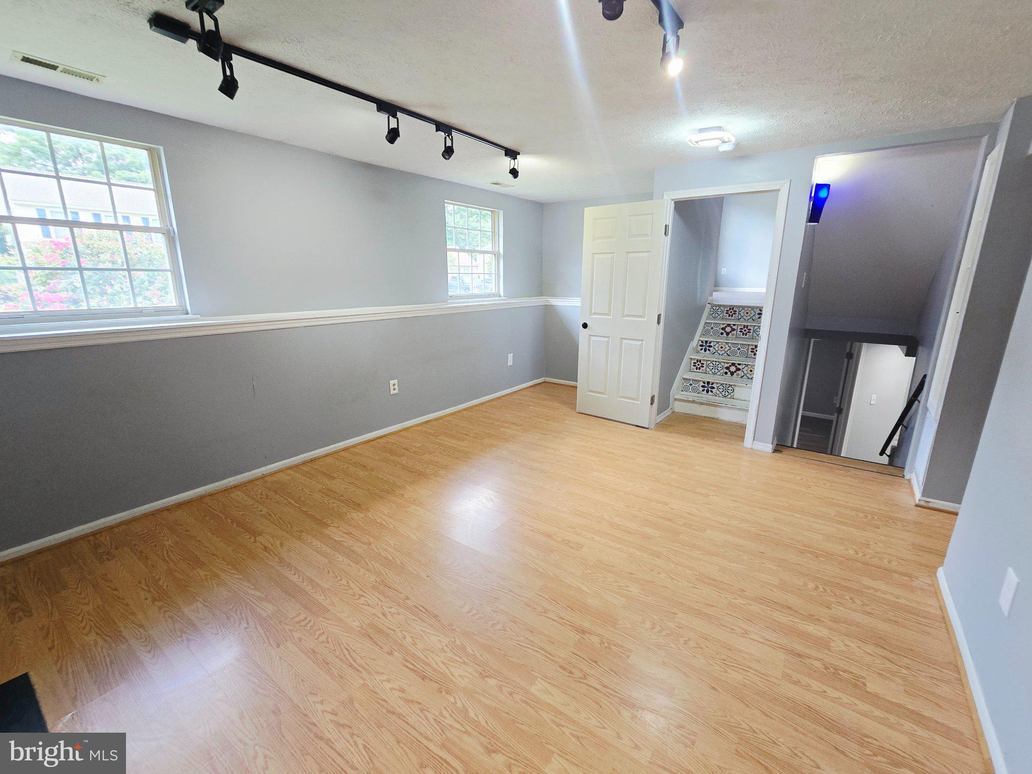 79 Yew Road Essex, MD 21221 - Photo 27 of 47 Gallery Image 27