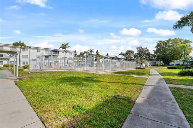 $99,000 | 5902 Garden Lane, Unit A24, Bradenton, FL 34207