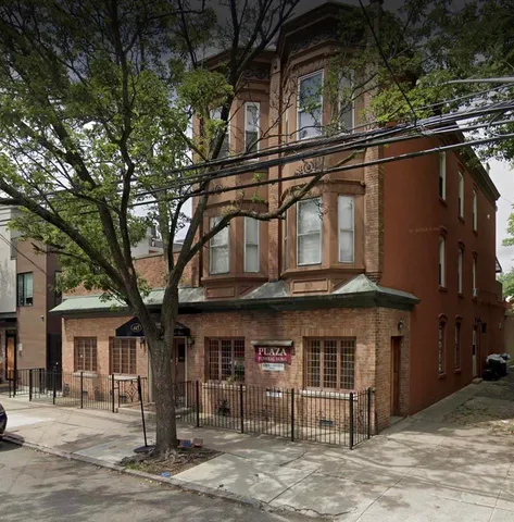 $3,200 | 445 Monmouth Street, Unit 3, Jersey City, NJ 07302