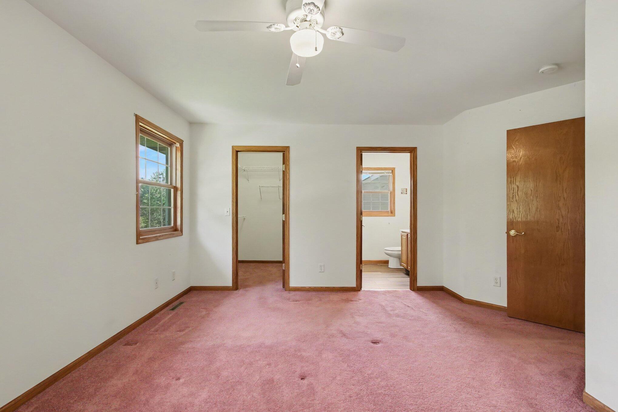910 Doe Path Lane Crown Point, IN 46307 - Photo 13 of 27 2038x1359