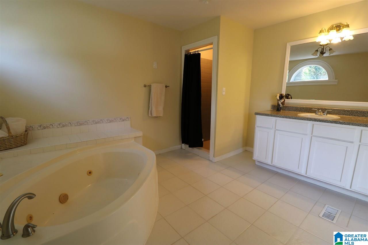 2206 Ruth Court Oxford, AL 36203 - Photo 25 of 49 Gallery Image 25