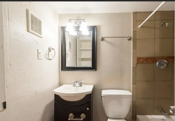 $899 | 1505 West Lovers Lane, Unit 1, Arlington, TX 76013