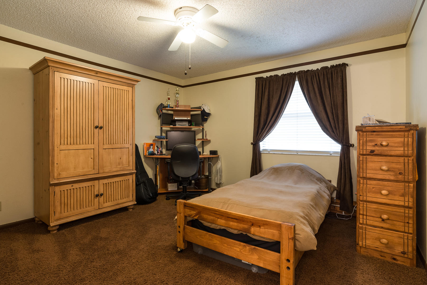 22118 Martella Avenue Boca Raton, FL 33433 - Photo 21 of 31 BEDROOM 3