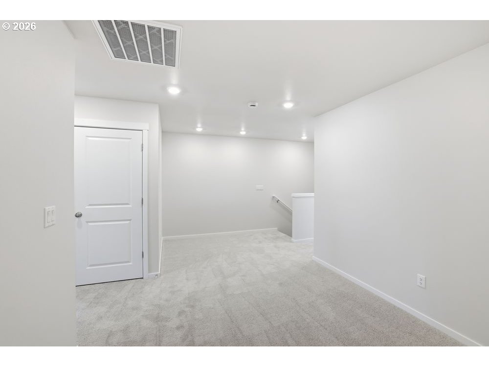 444 Southwest 32nd Street Battle Ground, WA 98604 - Photo 8 of 13 a view of an empty room