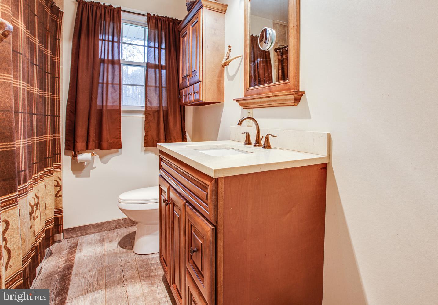 6808 Partlow Road Spotsylvania, VA 22551 - Photo 22 of 26 Bathroom