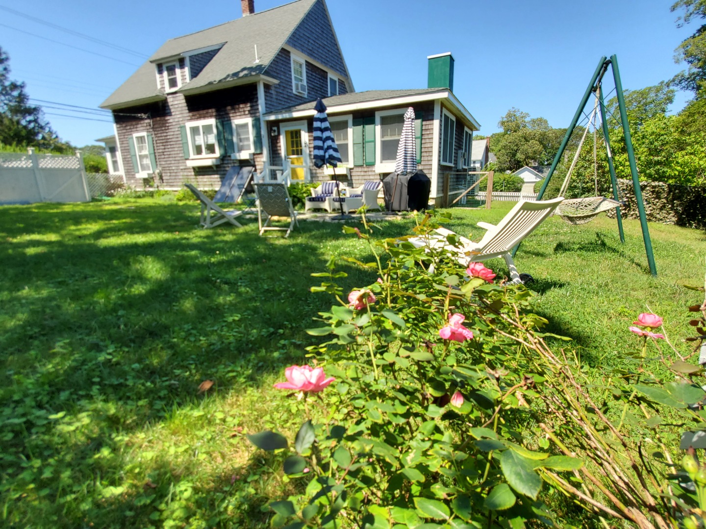 44 Edgartown Road Vineyard Haven, MA 02568 - Photo 14 of 17 http://d1qzqeyxiitrap.cloudfront.net/photos/38626/ff9f8253.jpg