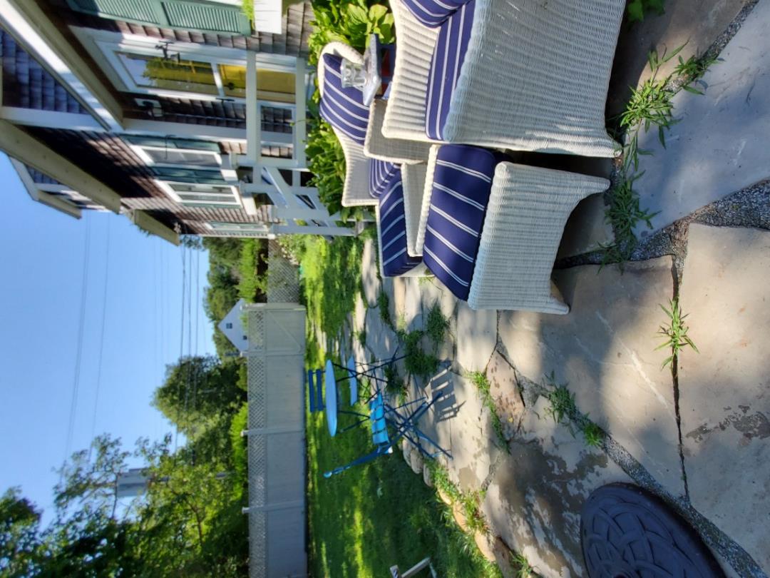 44 Edgartown Road Vineyard Haven, MA 02568 - Photo 17 of 17 http://d1qzqeyxiitrap.cloudfront.net/photos/38626/e9422a8d.jpg