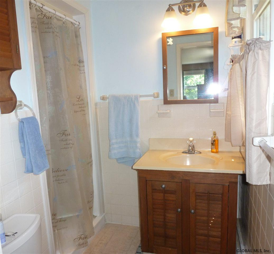 1 Ridge Lane Ballston Lake, NY 12019 - Photo 20 of 24 Photo 20