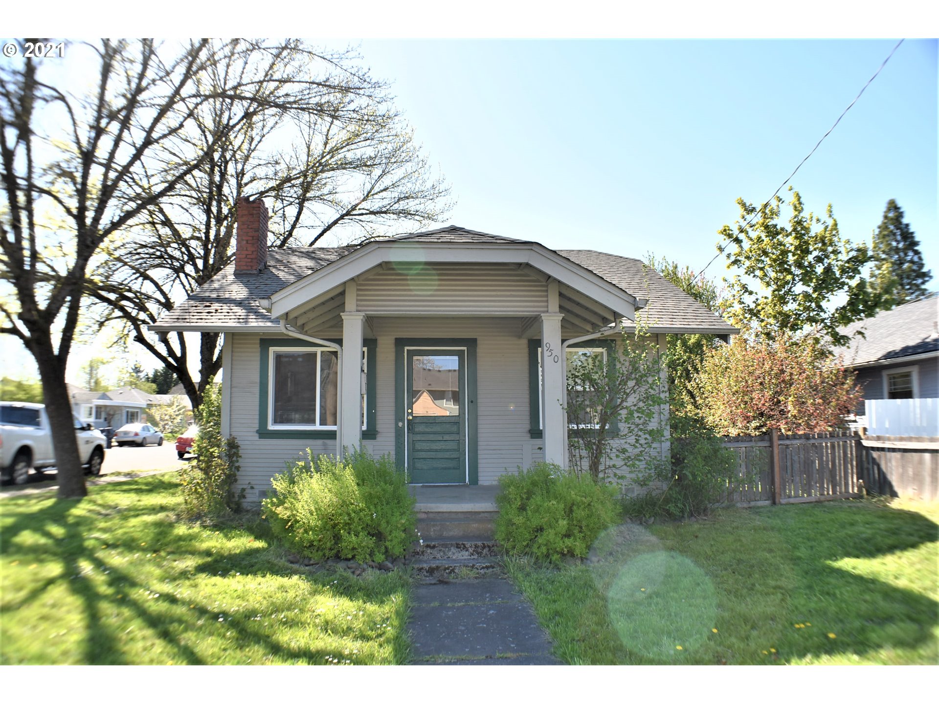 950 Chambers Street Eugene, OR 97402 - Photo 1 of 23