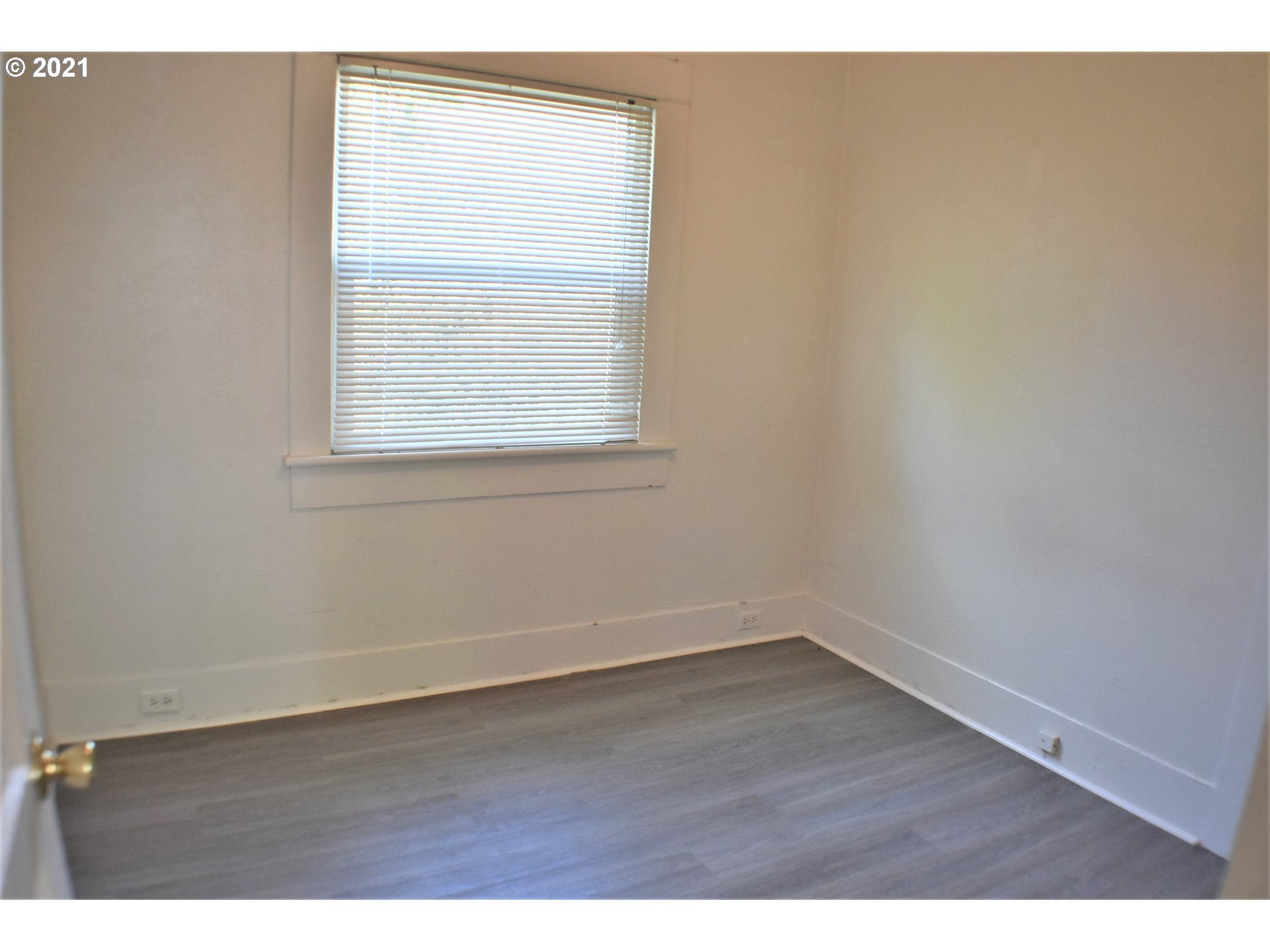 950 Chambers Street Eugene, OR 97402 - Photo 21 of 23