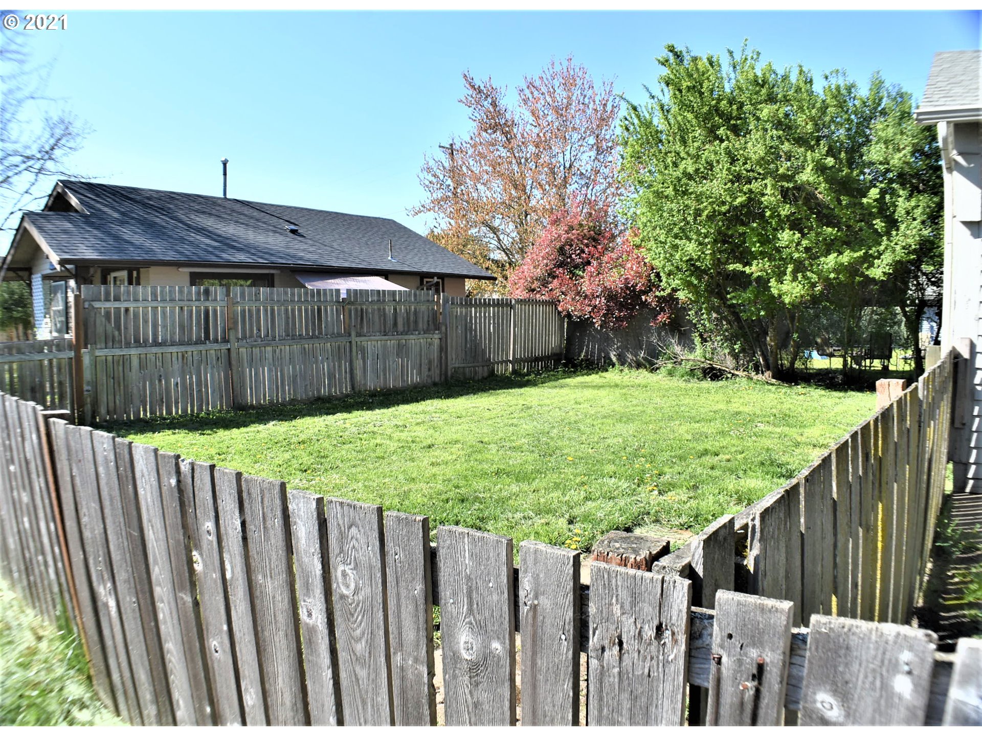 950 Chambers Street Eugene, OR 97402 - Photo 22 of 23