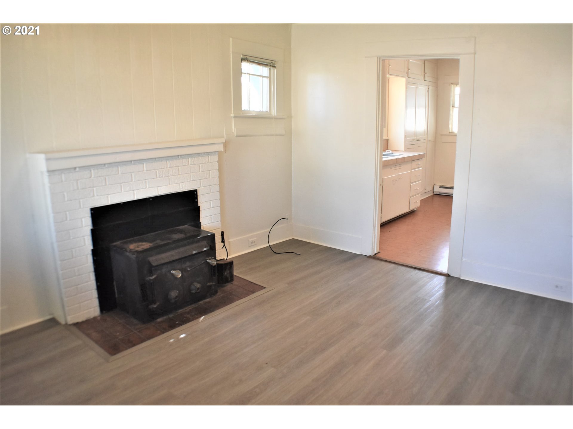 950 Chambers Street Eugene, OR 97402 - Photo 7 of 23