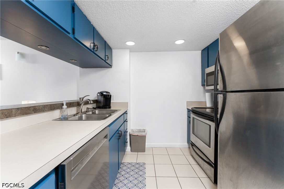 3170 Matecumbe Key Road, Unit 115 Punta Gorda, FL 33955 - Photo 9 of 38