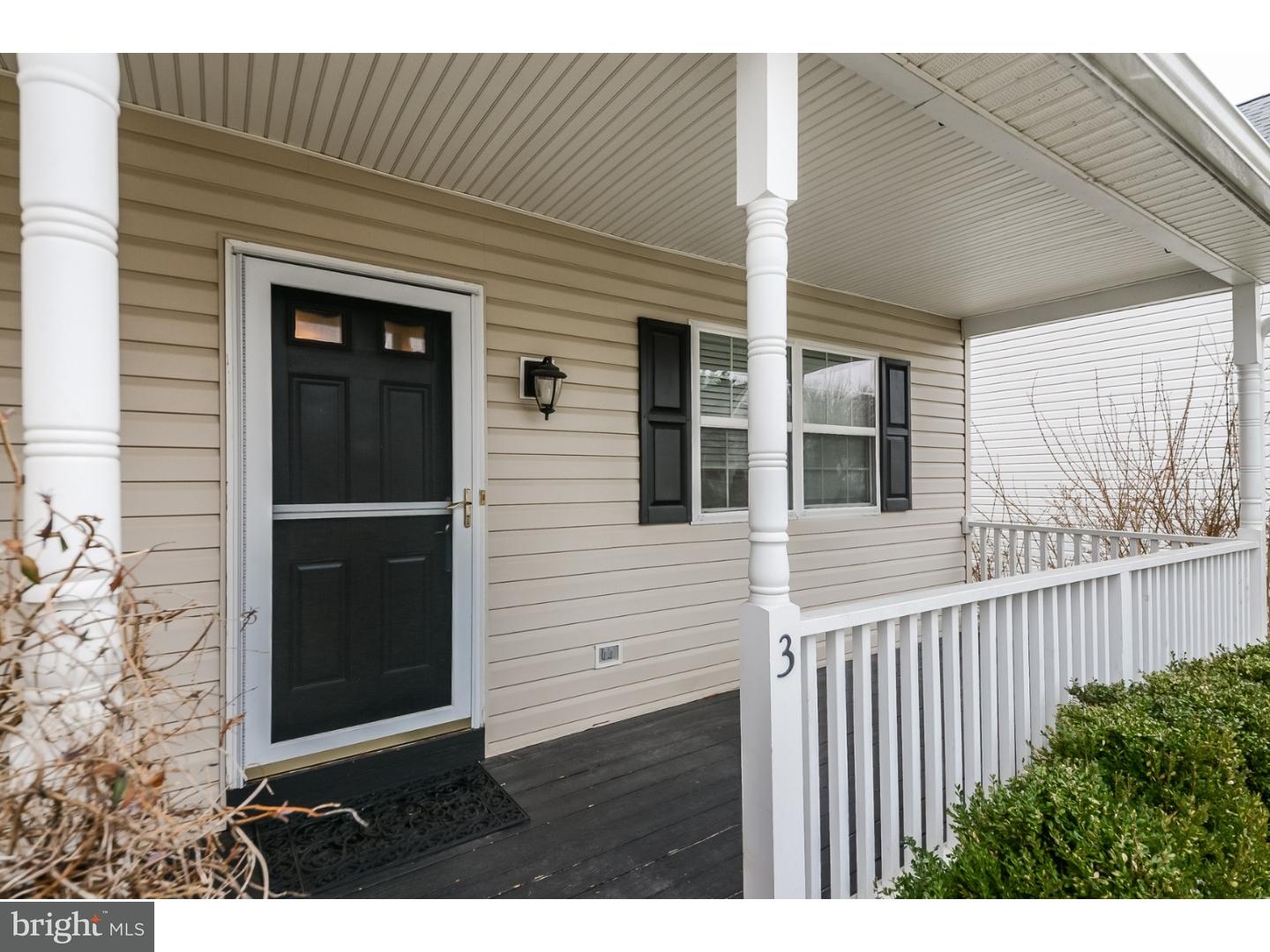 3 Victory Way Boothwyn, PA 19061 - Photo 2 of 24 Porch