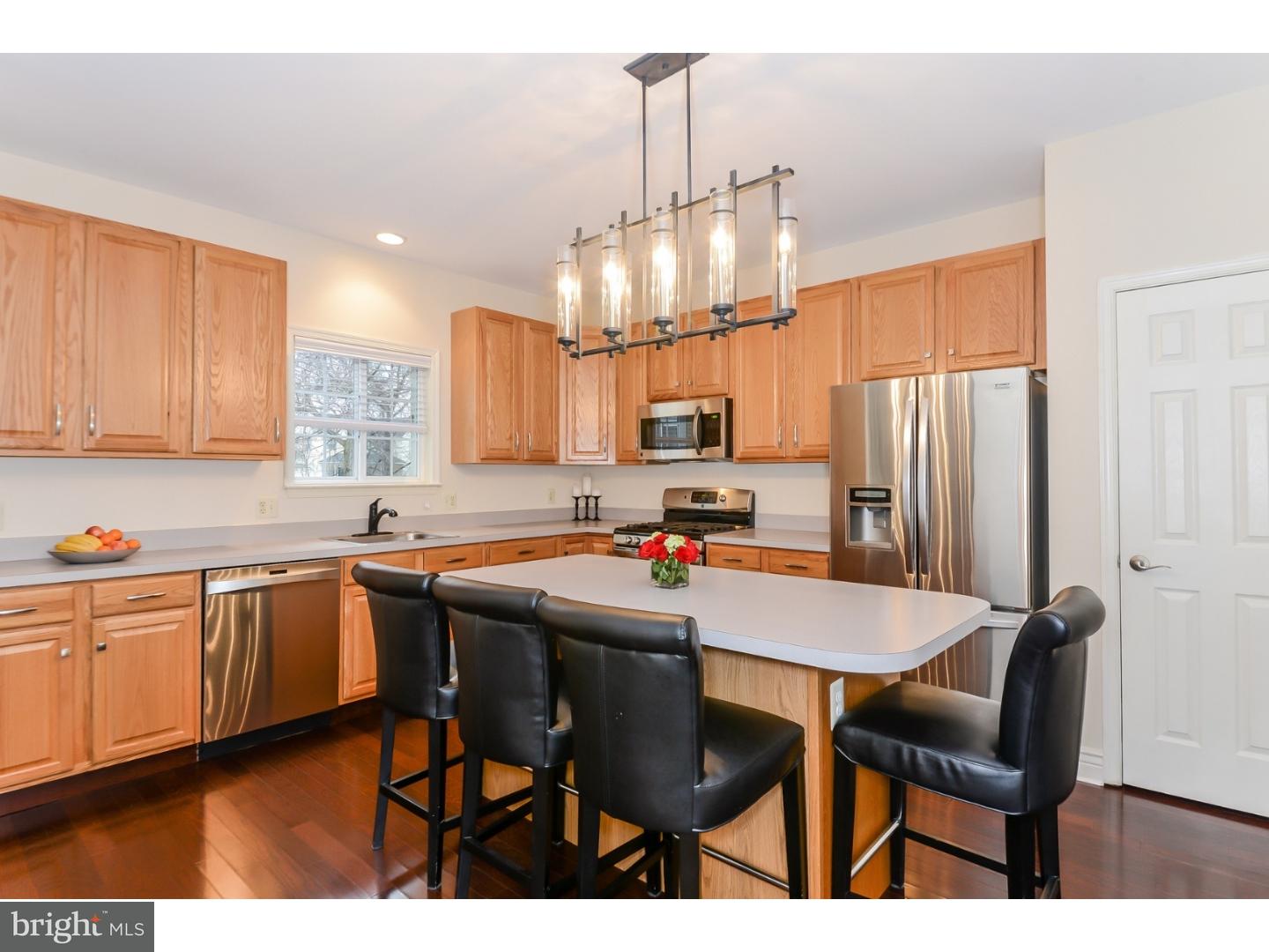 3 Victory Way Boothwyn, PA 19061 - Photo 11 of 24 Kitchen
