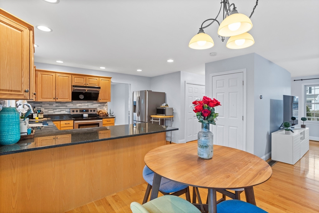 22 Fairview Road Woburn, MA 01801 - Photo 10 of 34 Gallery Image 10