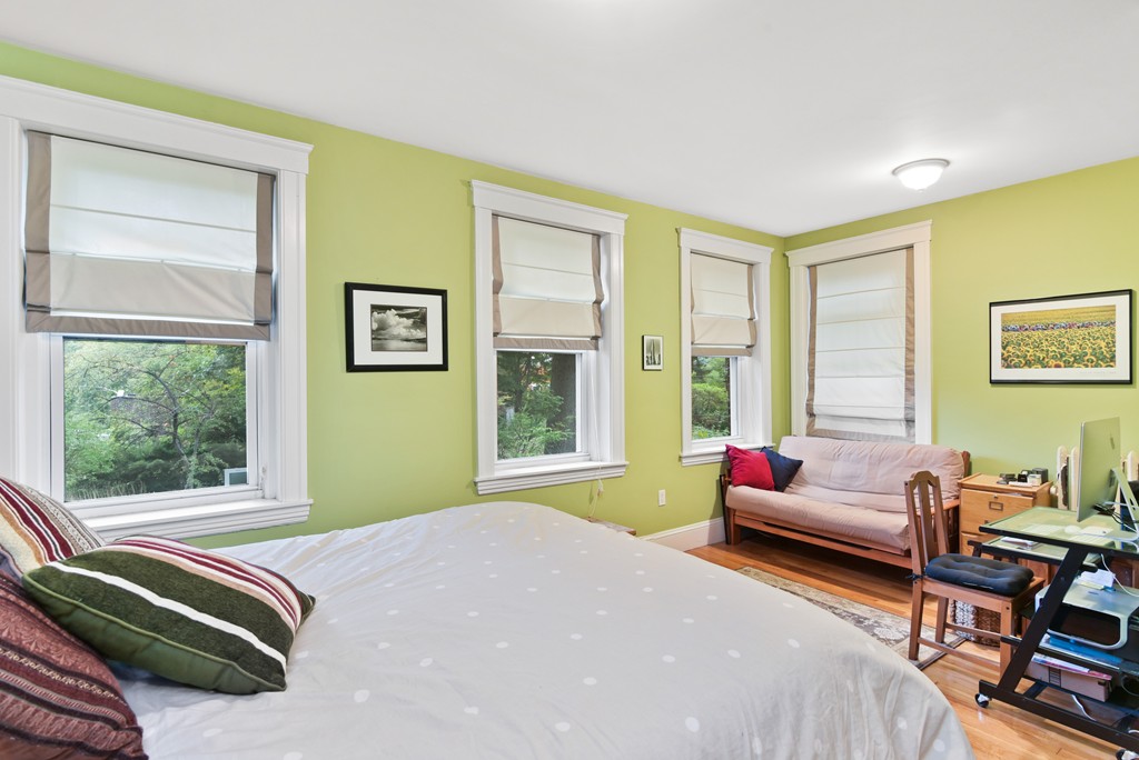 235 Freeman Street, Unit 4 Brookline, MA 02446 - Photo 15 of 17 Gallery Image 15