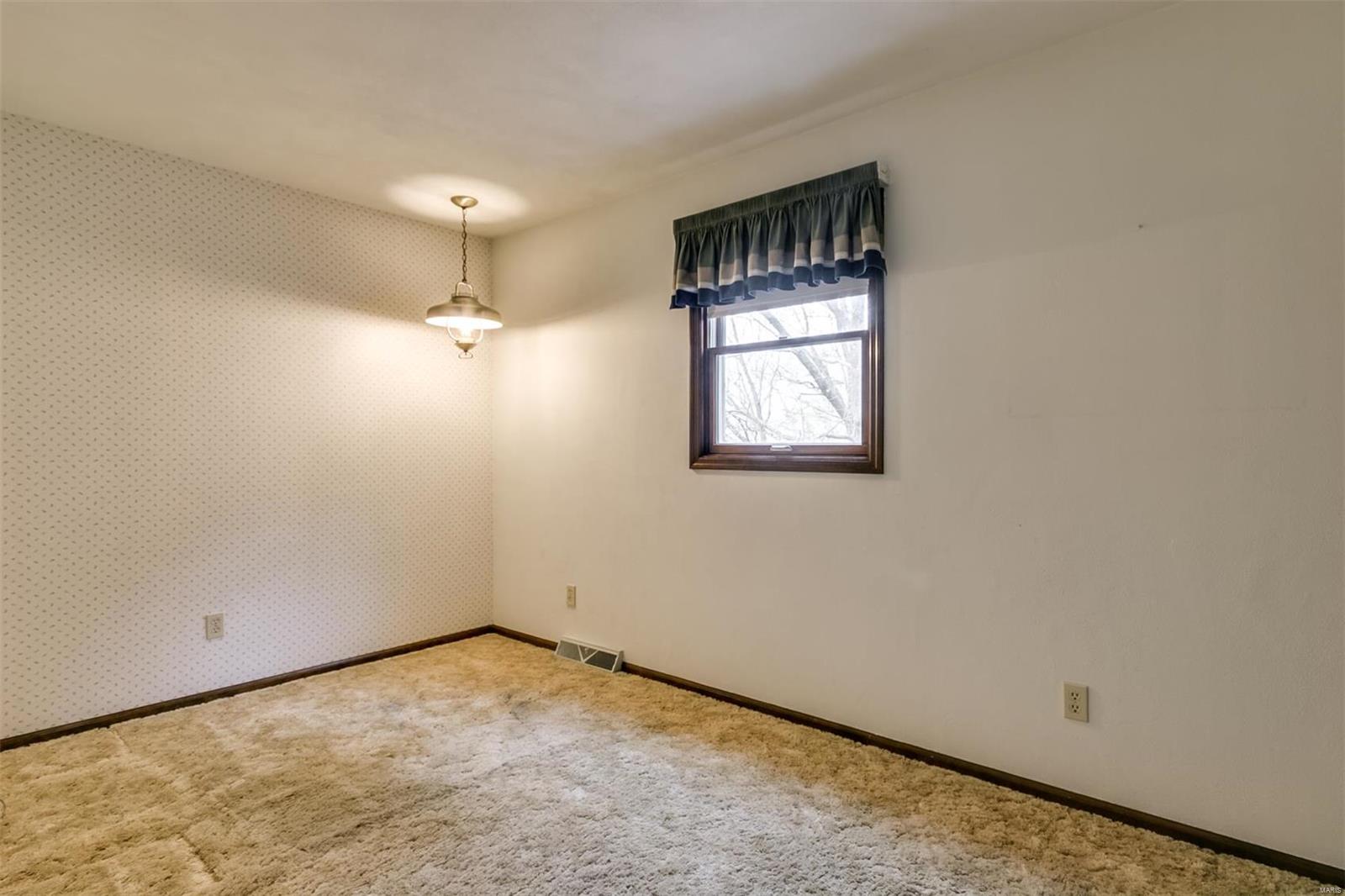 711 Hill Castle Road Columbia, IL 62236 - Photo 17 of 31 Gallery Image 17
