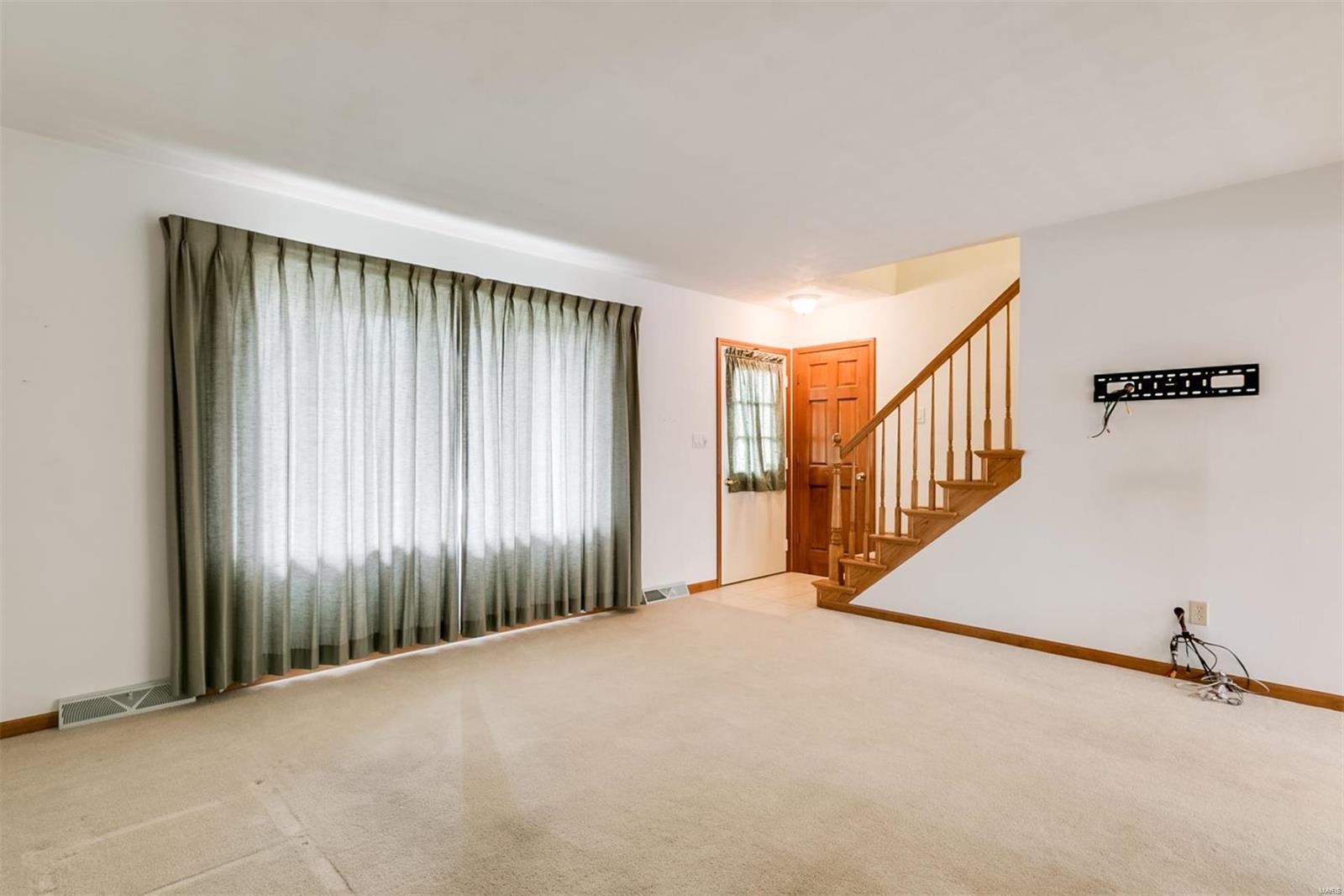 711 Hill Castle Road Columbia, IL 62236 - Photo 6 of 31 Gallery Image 6