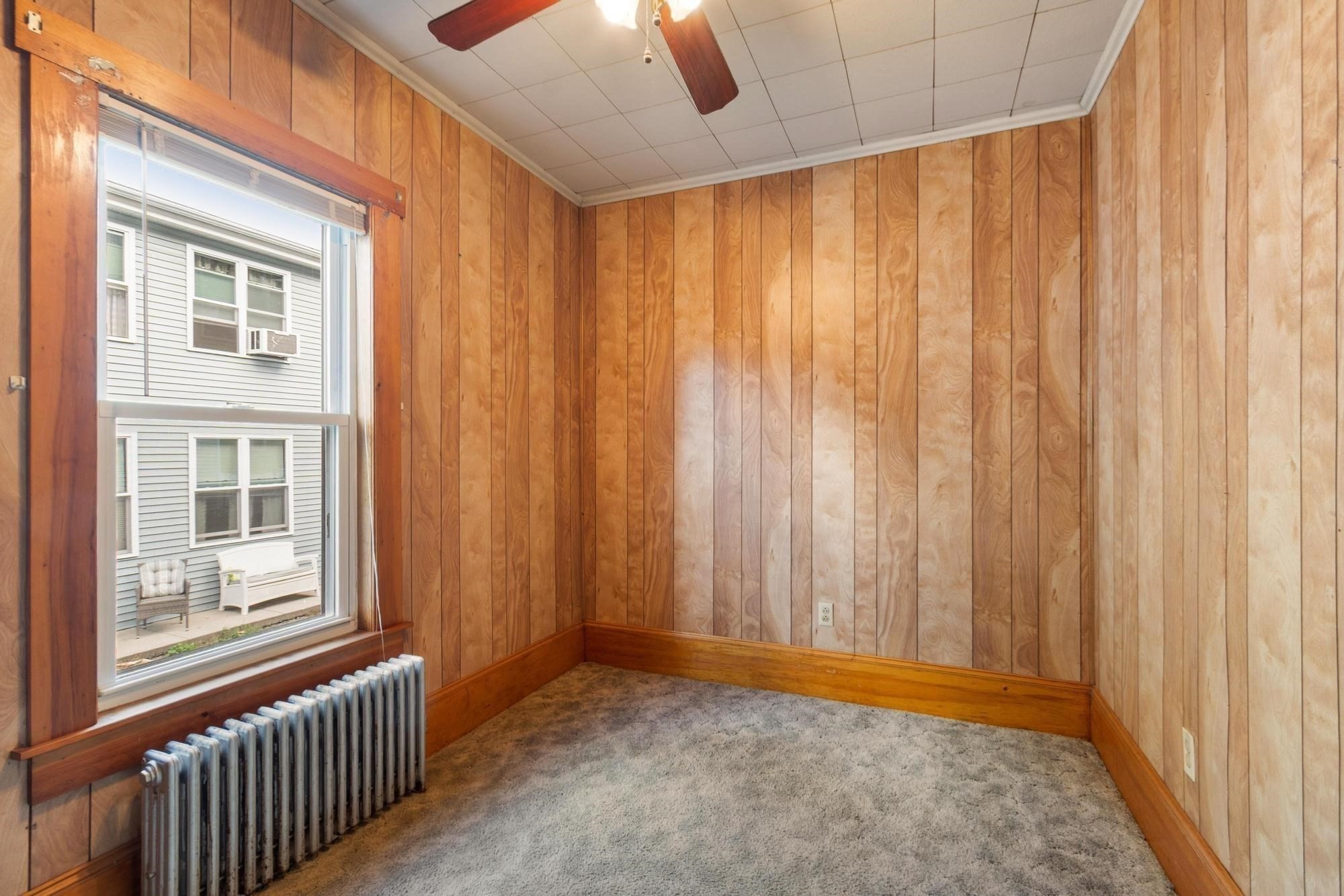 352 Stackpole Street Lowell, MA 01852 - Photo 10 of 40 Gallery Image 10