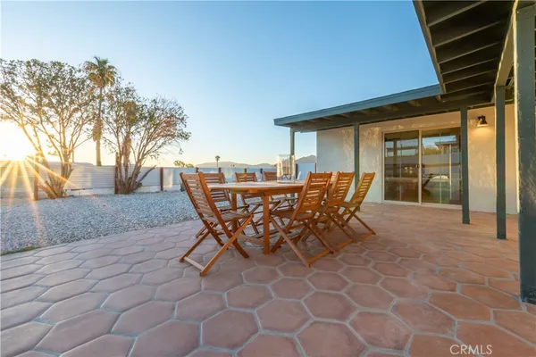 $2,200 | 5952 Mariposa Avenue, Twentynine Palms, CA 92277