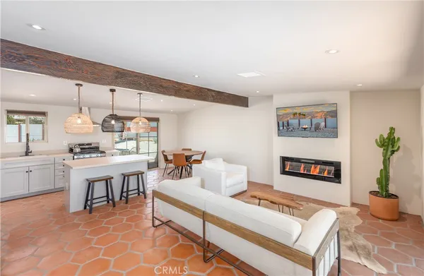 $2,200 | 5952 Mariposa Avenue, Twentynine Palms, CA 92277