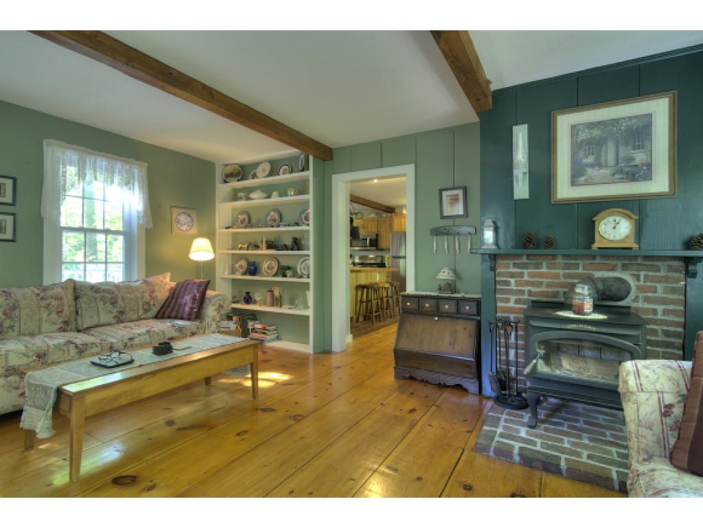 38 Francestown Road New Boston, NH 03070 - Photo 15 of 36